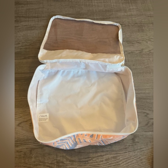 New Cleobella Mesh Zip Up Bags for Beach and Traveling - Picture 8 of 10